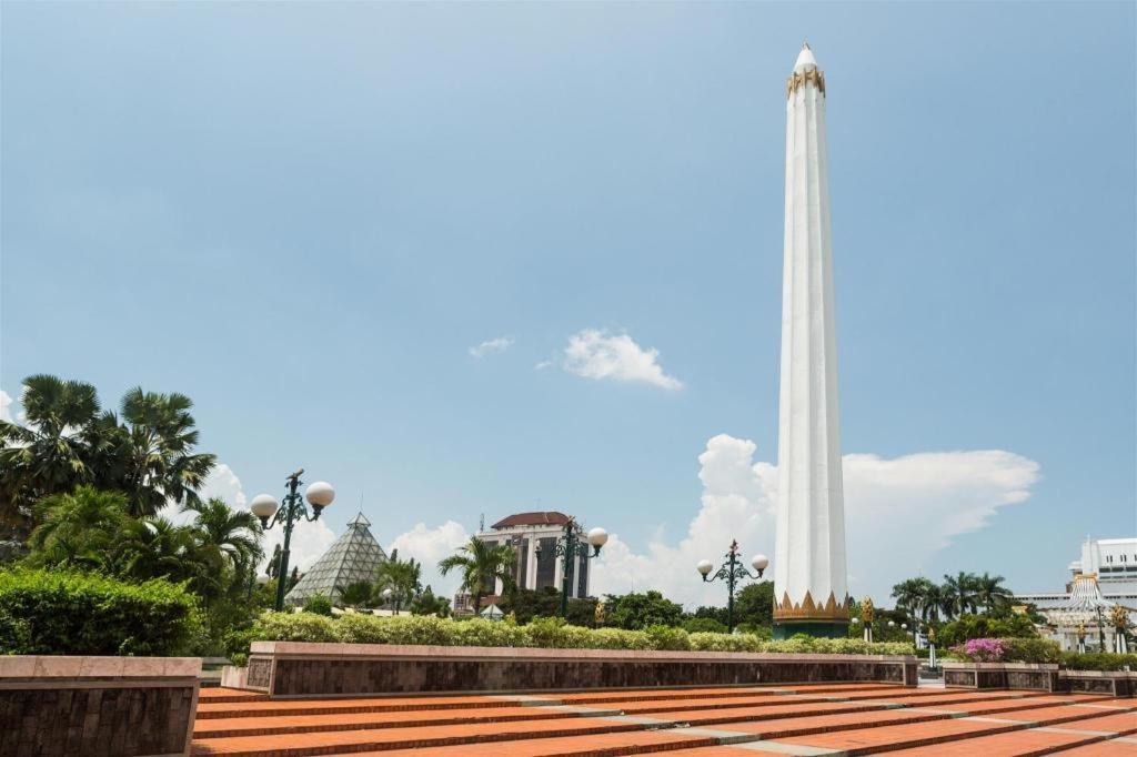 Jawa 22 Hotel And Residence Surabaia Exterior foto